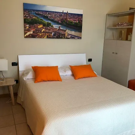 아파트 Residenza Corno Alto