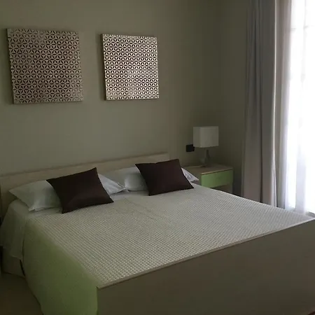 Residenza *